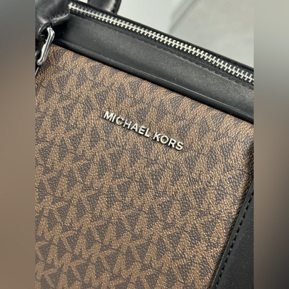MICHAEL KORS COMMUTER BRIEFCASE BAGS - Picture 4 of 9